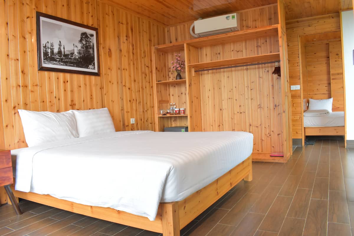 Chambre Triple Confort, vue montagne | 1 chambre, minibar, Wi-Fi gratuit, draps fournis