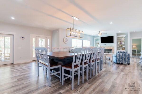 Dining - 30 Dune Lane-The Seahorse (Hilton Head Island)