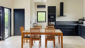 House | Dining - 4 Star Holiday Home in Norrtalje (Norrtälje)