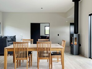 House | Dining