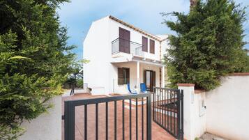 2 bedrooms, free WiFi