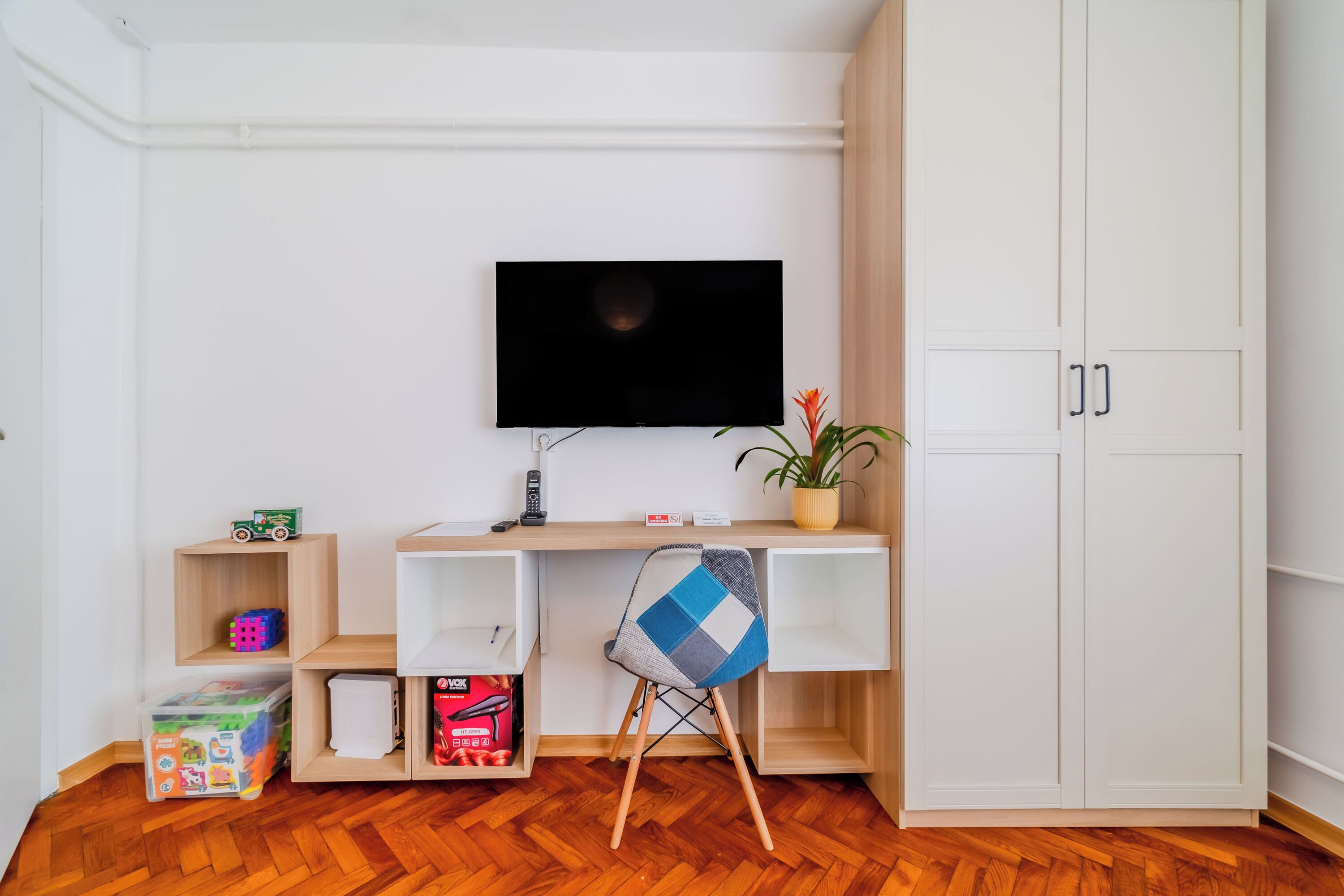 Family Apartment, Multiple Bedrooms (Family Friendly Apartment With) | Interior