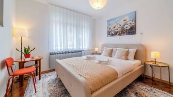 Family Apartment, 2 Bedrooms (Family Friendly Apartment With) | 2 bedrooms, in-room safe, laptop workspace, iron/ironing board