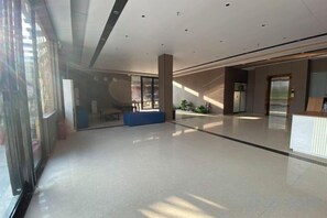 Unclassified image, 4 of 23, button - Liwang Hotel (Libo)