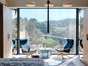 3 bedrooms, in-room safe, iron/ironing board, free WiFi - Karuna Shophouse near Nai Harn Beach (Rawai)