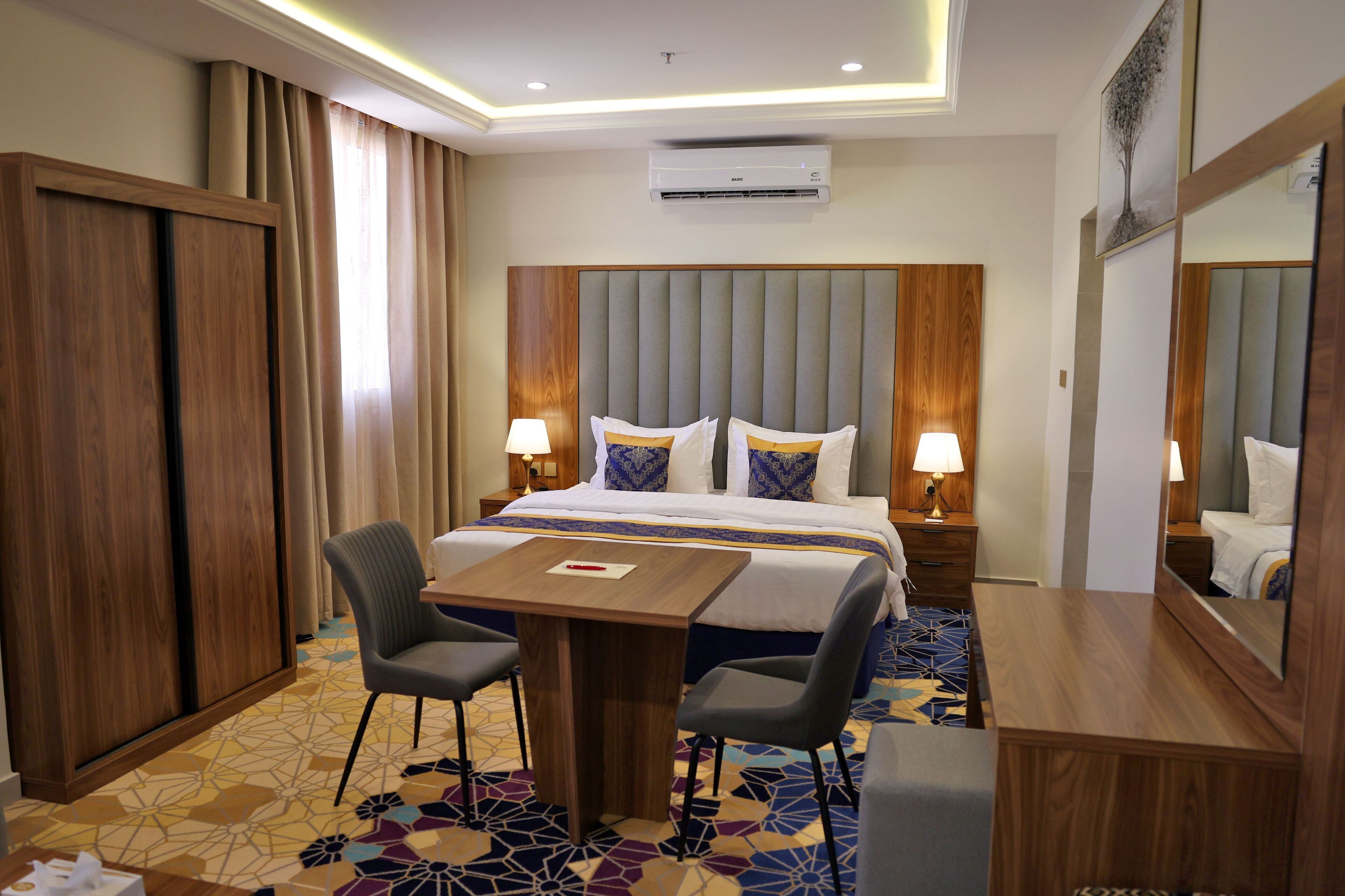 Colchones con pillow-top y cortinas blackout 