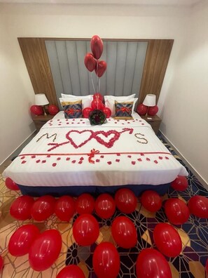 Deluxe Single Room | Pillowtop beds, blackout drapes, iron/ironing board, free WiFi - alzuwain hotil (Arar)