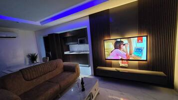 Classic Room | Desk, laptop workspace, soundproofing, free WiFi