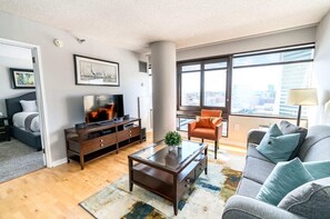 Télévision, espaces bureaux