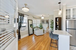 Interior - The Downtown Carriage Flat (San Diego)