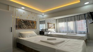 Ảnh chưa phân loại, 4 trong số 27 ảnh, nút