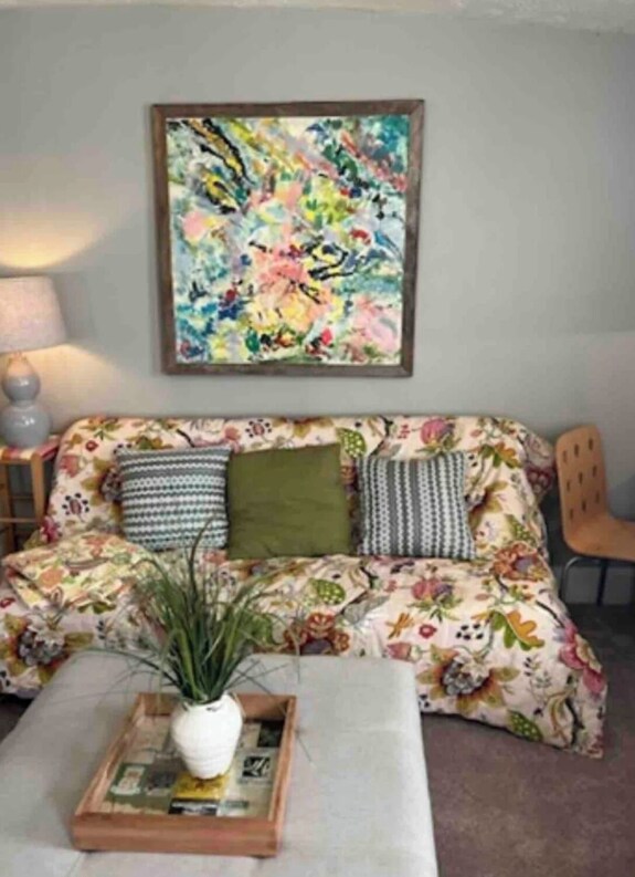 Rosamond Nice Downtown Studio Apt - Shenandoah University, Winchester