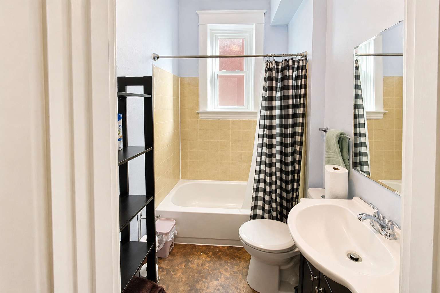 Shower, towels