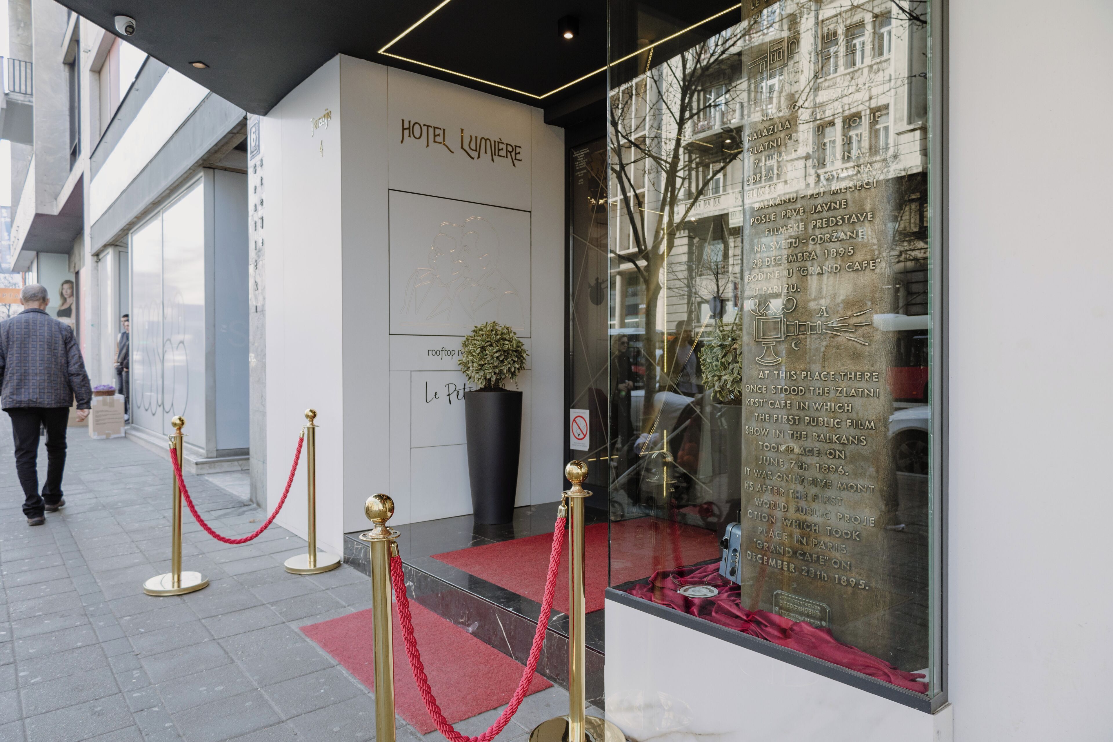 Foto - Lumiere Luxe Suites