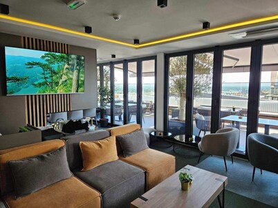 Lumière Hotel
