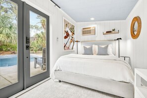 5 habitaciones, escritorio, tabla de planchar con plancha y wifi gratis 