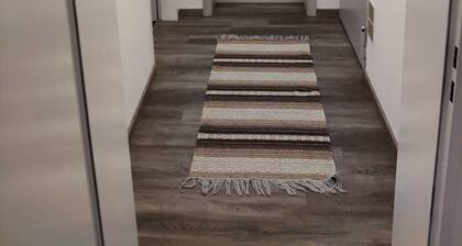 Gemütliche neu renovierte Ferienwohnung 2 km von Rothenburg ob der Tauber