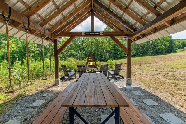 屋外ダイニングエリア