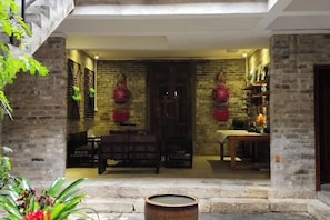 Interior - Huangyao Guyaju Farm Inn (Zhaoping)
