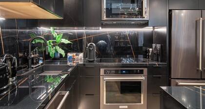 Wynwood Condo, Walk to Restaurants & Nightclubs!