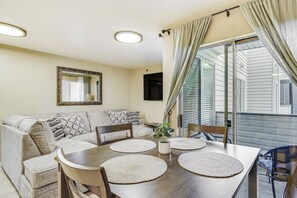 Apartment (2 Bedrooms) | Interior - Cozy & Centrally Located SLC Condo w/ Balcony! (Salt Lake City)