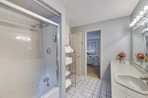 Apartemen (3 Bedrooms) | Interior