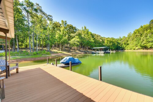 Waterfront Hartwell Apartment w/ Dock Access!