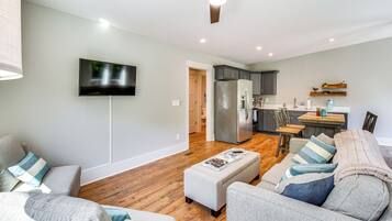 Apartment (1 Bedroom) | Interior