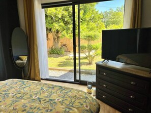 3 bedrooms, WiFi, bed sheets - Villa Rochelaise Proche de la Plage (La Rochelle)