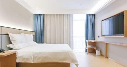 Xingchen Hotel (Gongyi Songling Park)