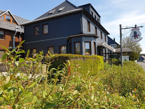 Siegmundsburger Haus Werraquelle here apartment "Rennweg" - ground floor, pet friendly