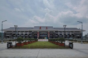 Unclassified image, 3 of 29, button - Bai Yas Hotel (Zunyi Haier Avenue &Wuyue PIaza Branch) (Zunyi)