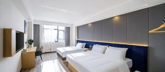 Bai Yas Hotel (Zunyi Haier Avenue &Wuyue PIaza Branch)