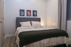 2 chambres, fer et planche à repasser, Wi-Fi, literie fournie