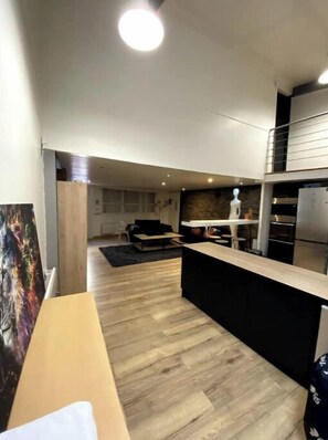 Interior - Loft Proche Centre Paris y Loger ou Professionnel (Suresnes)