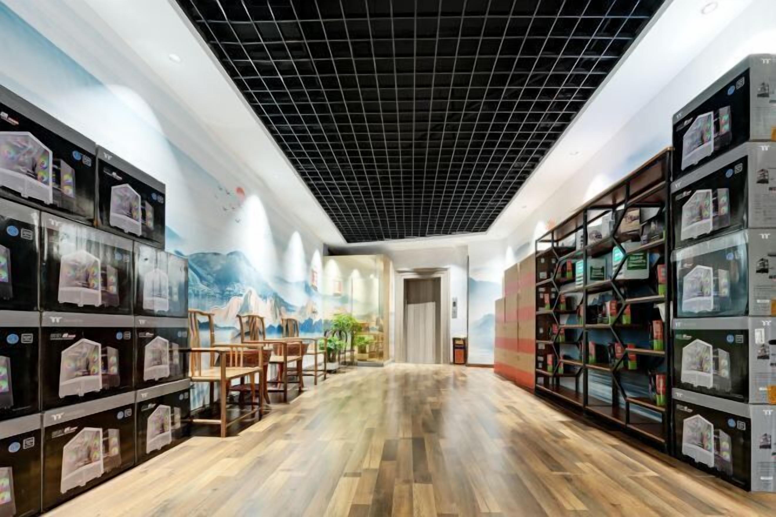 المنشأة من الداخل