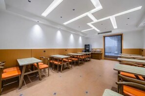 Unclassified image, 2 of 14, button - Paoshe Audio Hotel (Dingzikou shop, Zunyi clubhouse) (Zunyi)