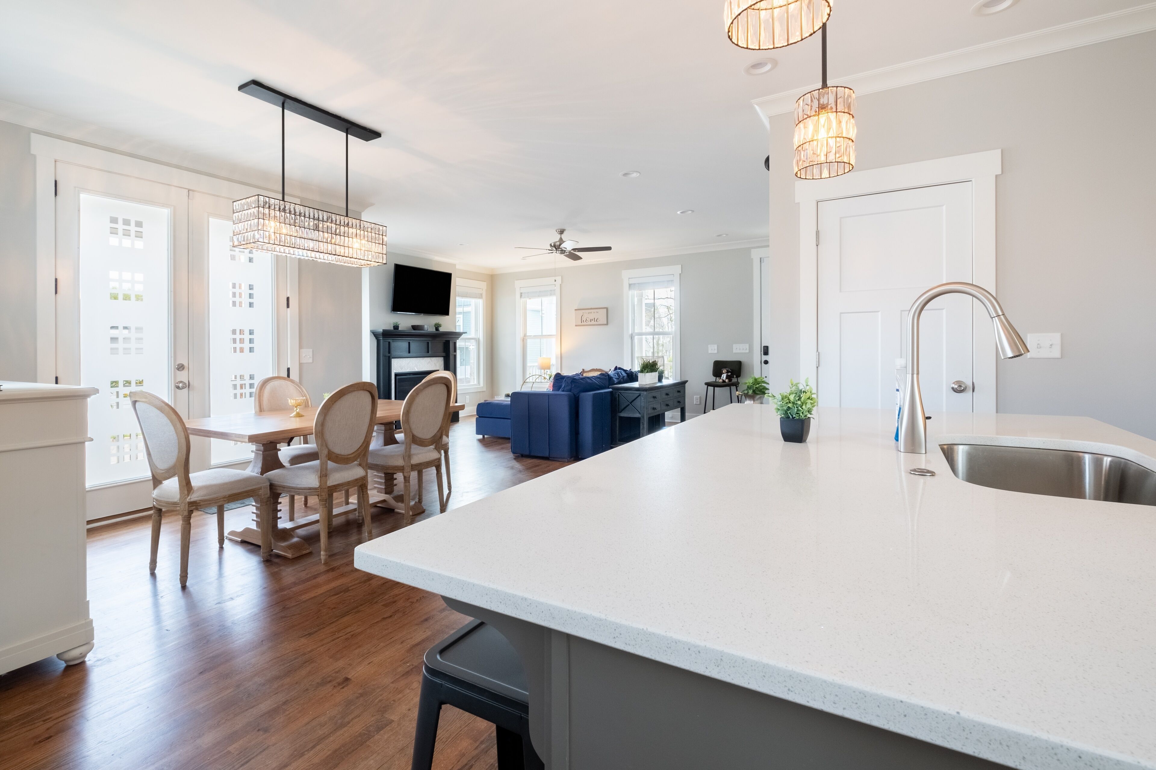 House, 3 Bedrooms | Private kitchen | Fridge, oven, coffee/tea maker, electric kettle