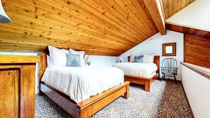 2 bedrooms, free WiFi - Snowflower #75 3 Bedroom Condo by RedAwning (Mammoth Lakes)