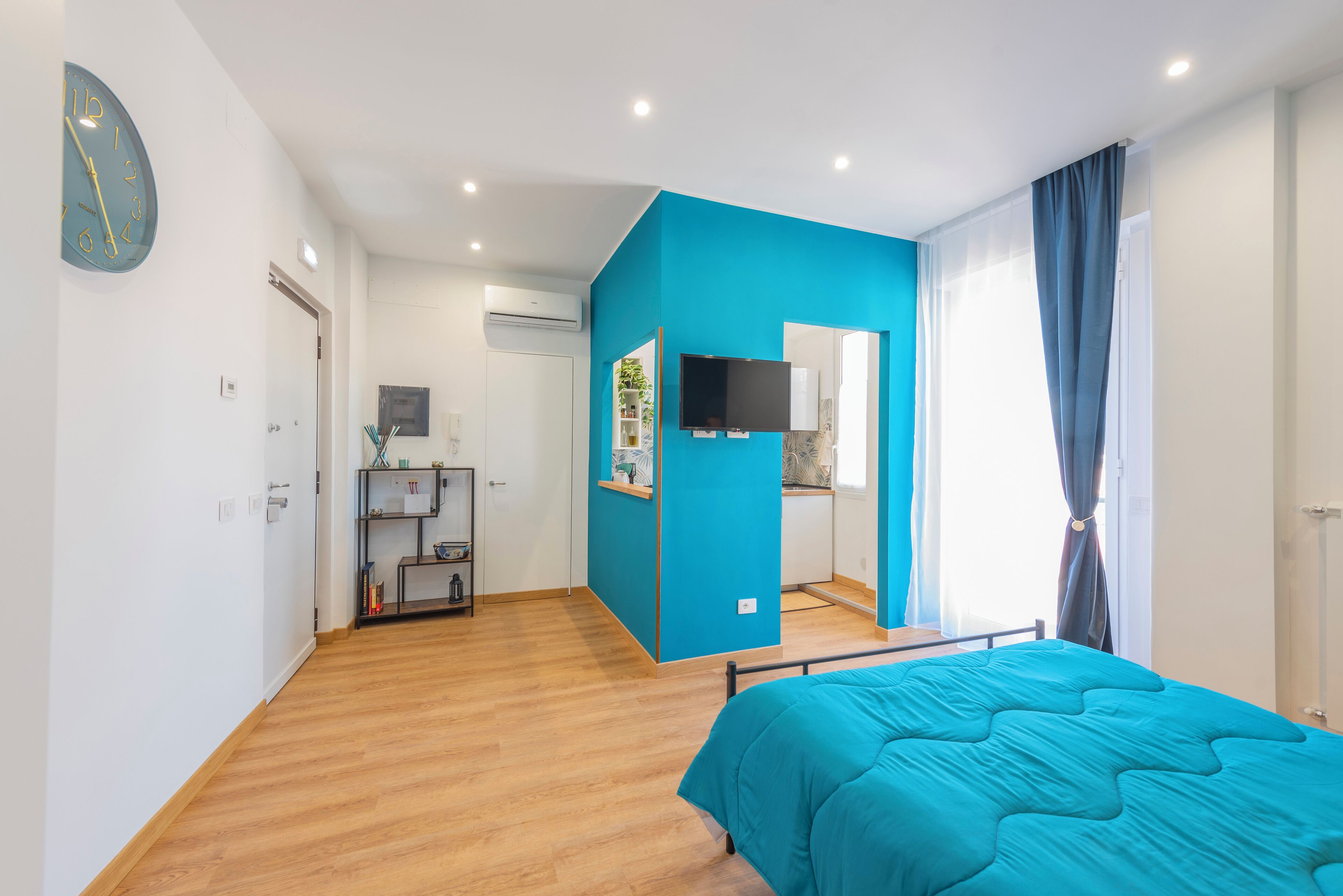 1 chambre, fer et planche à repasser, lit parapluie, Wi-Fi