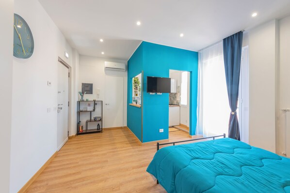 1 bedroom, iron/ironing board, travel crib, WiFi