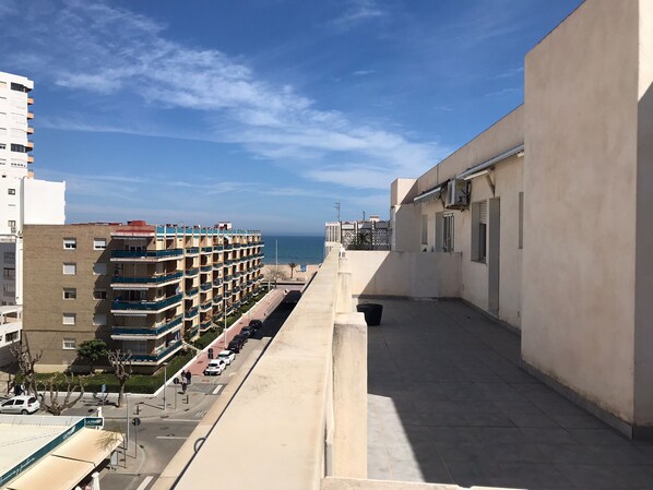 Property grounds - Penthouse Playa de Gandia. Very close to the beach (Grau i Platja)