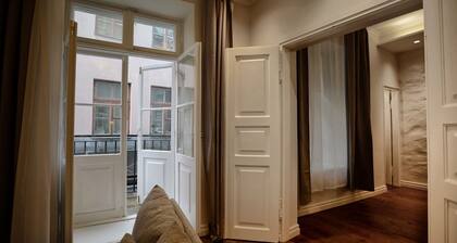 Town Hall Square Apartment. Best Location in Town!