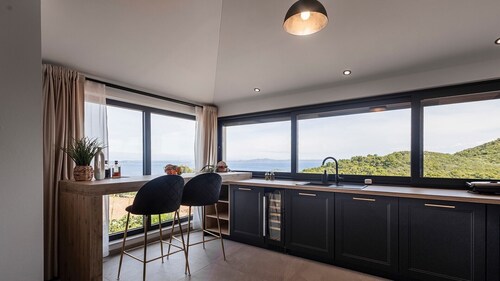 Charming Villa Horizont with swimming pool