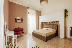3 bedrooms, iron/ironing board, WiFi, bed sheets - Grazioli Vatican Home (Roma)