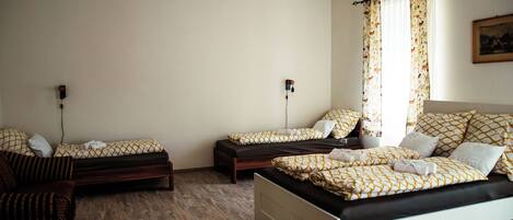 3 habitaciones, wifi y ropa de cama