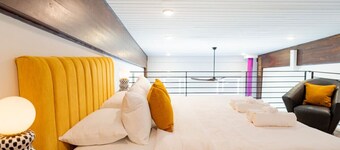 Relax in Style | 2 KING Beds - *POOL* - PacMan!