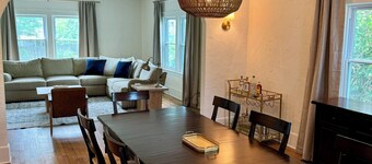 Spacious home in Red Bank; great for groups. 15 mins to Sandy Hook or Sea Bright