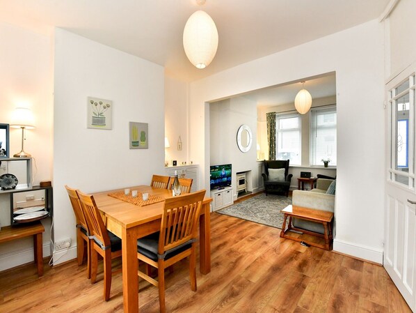 تلفزيون ذكي