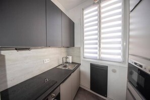 Private kitchen - Appartement Élégant, Montparnasse - Centre de Paris (Paris)
